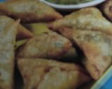 A picture of step 1 of Palak Paneer Samosa.