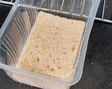 A picture of step 4 of Mango trifle.