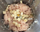 Foto del paso 3 de la receta: Hamburguesas de pollo, brócoli y queso