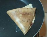 Foto langkah ke 5 dari resep Crepes Rumahan.