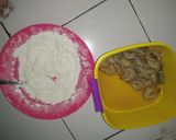 Foto langkah ke 2 dari resep Udang goreng tepung.