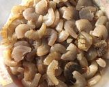 Hình bước làm 1 của món Bánh bột lọc gói lá chuối nhân tôm