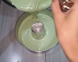 Foto langkah ke 5 dari resep Bolu Pandan Kukus.