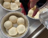 Foto del passaggio 5 della ricetta Paninetti di Natale con noci 🎄
