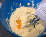 Foto langkah ke 2 dari resep Palm Cheese Cookies.