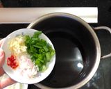 Hình bước làm 2 của món Trứng ngâm nước tương dễ làm tại nhà
