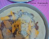 Foto langkah ke 5 dari resep Meat & Cheese Pizza.
