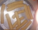 A picture of step 7 of Churros.