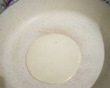 A picture of step 3 of Banana crepes.