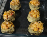 Foto del paso 9 de la receta: Alcachofas rellenas de gambas con gratinado de alioli suave
