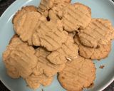 A picture of step 3 of Peanut butter biscuits.