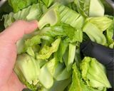A picture of step 1 of Pickled Mustard Greens | Dưa Cải Chua.