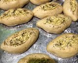 Foto langkah ke 7 dari resep GarlicCheeseBread (soft sourdough).
