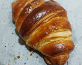 Foto del paso 15 de la receta: Croissant (v4) relleno de jamón serrano y queso fundido