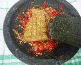 Foto langkah ke 2 dari resep Sambal Tempe (#PR_RecookMasakanAwalanT).