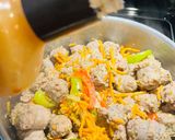 A picture of step 5 of Tortellini with Bratwurst.