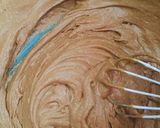 A picture of step 7 of Chocoflan.