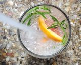Foto del paso 2 de la receta: 🍹Soda con pomelo y romero 🍹