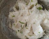 Foto langkah ke 2 dari resep Stik Singkong Keju.