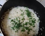 Foto del paso 2 de la receta: Arroz al ajo!, para acompañar unos ricos bifes 😋