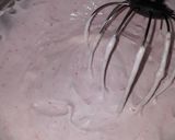 Foto del paso 6 de la receta: Helado de frutilla (otra receta)