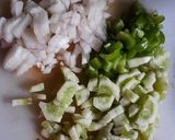 किनोवा वॉलनट सलाद (Quinoa Walnut Salad recipe in hindi) रेसिपी चरण 3 फोटो