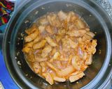 Hình bước làm 2 của món Thịt heo kho tiêu