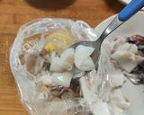 A picture of step 3 of Paprika Fried Calamari.