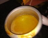 A picture of step 6 of Medu vada with sambhar and coconut chutney.
