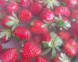 Foto langkah ke 2 dari resep Strawberry Waffle.