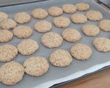 Foto del passaggio 10 della ricetta Biscotti all'avena e cocco