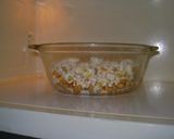 Foto del paso 8 de la receta: Pochoclos salados, picantes saborizados