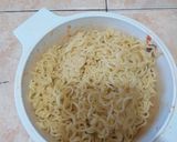 Foto langkah ke 4 dari resep Pizza Mie.