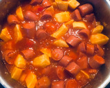 Foto del paso 3 de la receta: Salchichas en salsa con papas