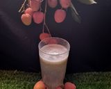 A picture of step 3 of Litchi sabja seeds drinks.