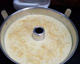 Foto langkah ke 7 dari resep Cheese & Butter Chiffon Cake.