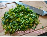 Une image de l'étape 1 de Condiment au vert de poireaux.