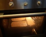 รูปขั้นตอนการทำที่ 4 ของ โรตีกรอบแป้งกากมะพร้าวเนยสด Crispy Roasted Coconut Pulp Roti