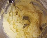 A picture of step 2 of Glacé cherry muffins.