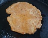 A picture of step 5 of Tomato Paratha.