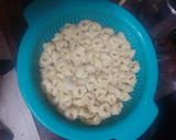 Foto del paso 1 de la receta Albóndigas mixtas en salsa con pasta al ajillo