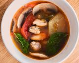 Hình bước làm 5 của món Canh Trai Nấu Dứa Chua Ngọt