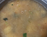 Foto del paso 10 de la receta: Sopa Cremosa de Puerro y Papa con Emulsión Picosa