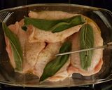 Foto del passaggio 2 della ricetta Sovraccoscio di pollo salvia e limone