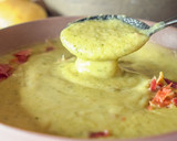 Foto del paso 3 de la receta: Crema de puerro y calabacín con crujiente de jamón versión mejorada