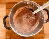 Foto del passaggio 4 della ricetta Vegan Macarons con aquafaba