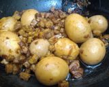 Foto langkah ke 5 dari resep Orek Tempe + Telor Pelengkap Nasi Uduk.