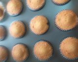 A picture of step 3 of Vanilla Cup cakes.