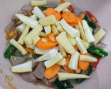 Foto langkah ke 4 dari resep Tumis Brokoli.