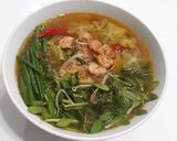 Hình bước làm 5 của món Canh măng chua nấu tôm